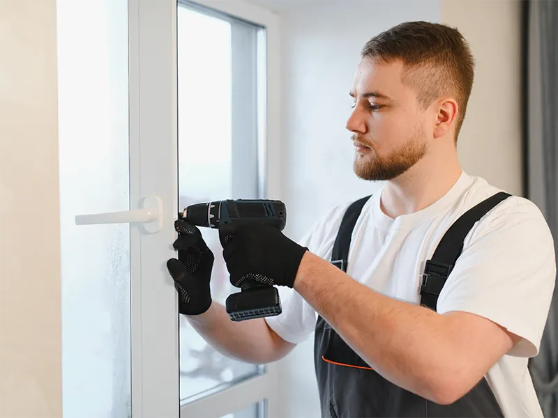 montaggio-infissi-a-taglio-termico-milano